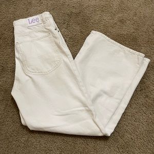 lee x h&m white pants!!